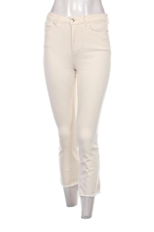Damskie jeansy Vero Moda, Rozmiar S, Kolor ecru, Cena 43,99 zł, #136802880