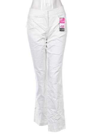Дамски дънки GIOVANE, Размер XL, Цвят Бял, Цена 47,55 €, #136811876
