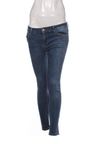 Blugi de femei Zara, Mărime M, Culoare Albastru, Preț 110,99 Lei, #136819436