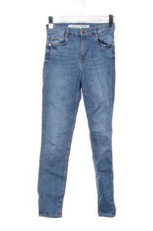Damskie jeansy Zara, Rozmiar XS, Kolor Niebieski, Cena 75,02 zł, #136824676