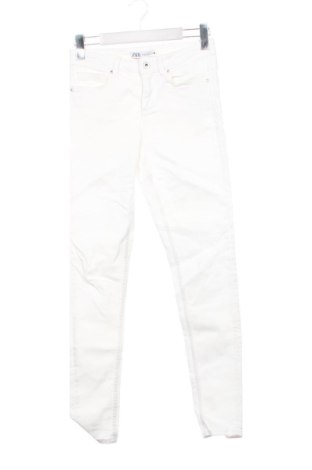 Damskie jeansy Zara, Rozmiar S, Kolor Biały, Cena 96,45 zł, #136825147