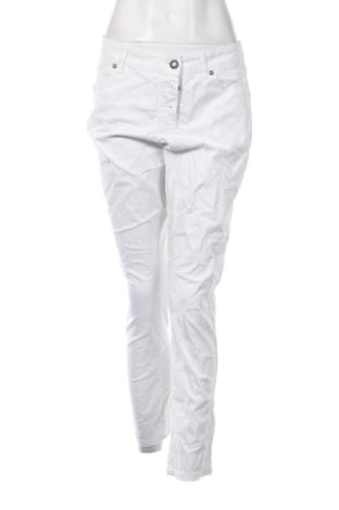 Damskie jeansy Mandarin, Rozmiar XL, Kolor Biały, Cena 64,99 zł, #136829260