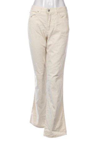 Дамски дънки Sergio Tacchini, Размер L, Цвят Екрю, Цена 10,73 €, #136830325
