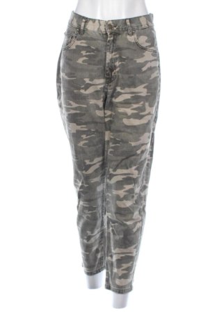 Damskie jeansy Pull&Bear, Rozmiar L, Kolor Kolorowy, Cena 101,81 zł, #136830408