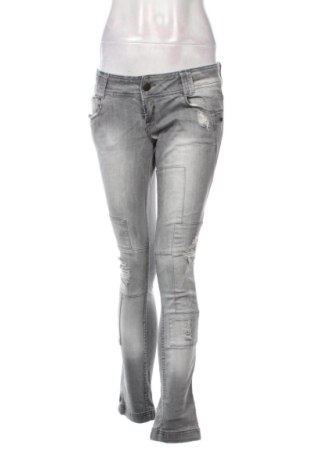 Damskie jeansy Bershka, Rozmiar M, Kolor Szary, Cena 107,17 zł, #136789548