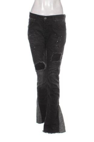 Дамски дънки One Redox, Размер L, Цвят Черен, Цена 13,80 €, #136738886