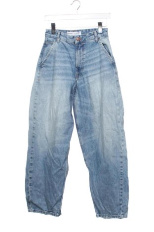 Blugi de femei Bershka, Mărime XS, Culoare Albastru, Preț 52,99 Lei, #136768908