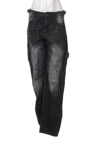 Дамски дънки Bershka, Размер M, Цвят Черен, Цена 15,33 €, #136776943
