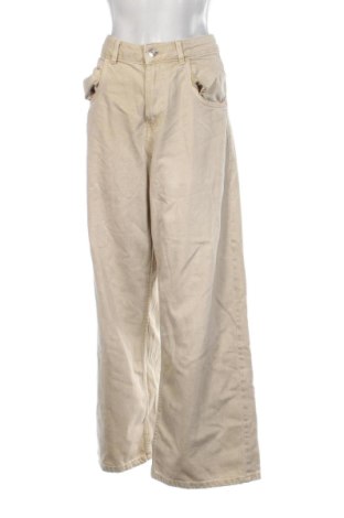 Női farmernadrág Bershka, Méret L, Szín Bézs, Ár 8 289 Ft, #136842890
