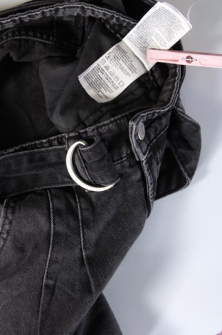 Damskie jeansy H&M, Rozmiar M, Kolor Czarny, Cena 75,02 zł, #136848795