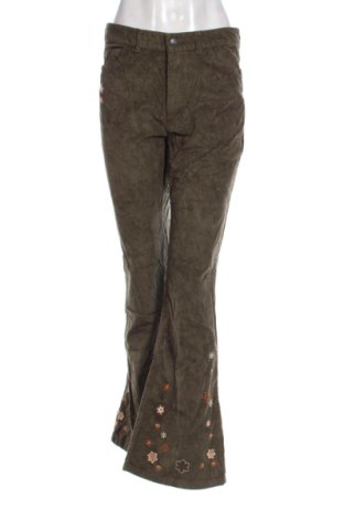 Damen Cordhose Clockhouse, Größe M, Farbe Grün, Preis 16,56 €, #136853201