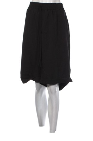 Damen Shorts SHEIN, Größe 4XL, Farbe Schwarz, Preis 7,99 €, #136721673
