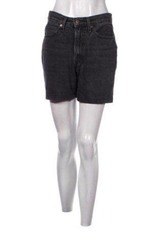 Дамски къс панталон Levi's, Размер M, Цвят Черен, Цена 30,00 €, #136774846