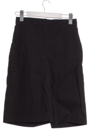 Pantaloni scurți de femei Zara, Mărime XS, Culoare Negru, Preț 124,60 Lei, #136784331