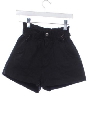 Pantaloni scurți de femei Bershka, Mărime XS, Culoare Negru, Preț 37,99 Lei, #136785525