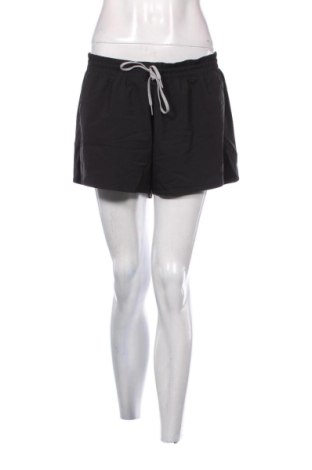 Дамски къс панталон Adidas, Размер XL, Цвят Черен, Цена 11,75 €, #136795441