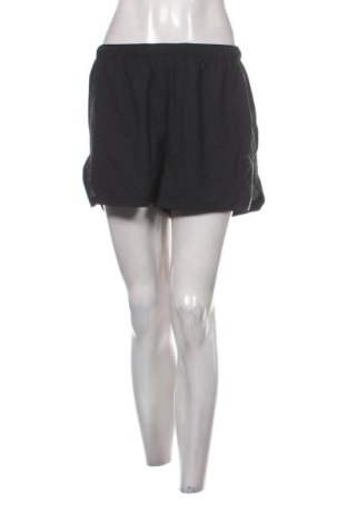 Pantaloni scurți de femei H&M, Mărime S, Culoare Negru, Preț 26,99 Lei, #136797392
