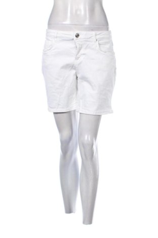 Damen Shorts Hallhuber, Größe M, Farbe Weiß, Preis 17,99 €, #136799930