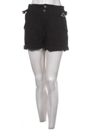 Pantaloni scurți de femei Bershka, Mărime L, Culoare Negru, Preț 39,99 Lei, #136800832