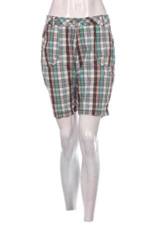 Дамски къс панталон Fashion, Размер L, Цвят Многоцветен, Цена 9,20 €, #136800926