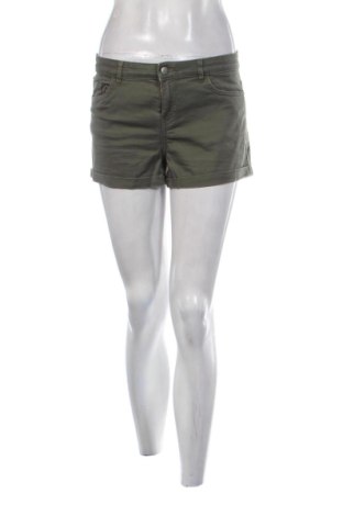 Pantaloni scurți de femei H&M, Mărime M, Culoare Verde, Preț 50,99 Lei, #136803419