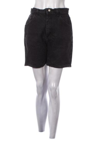Pantaloni scurți de femei Lee, Mărime S, Culoare Negru, Preț 92,99 Lei, #136805343