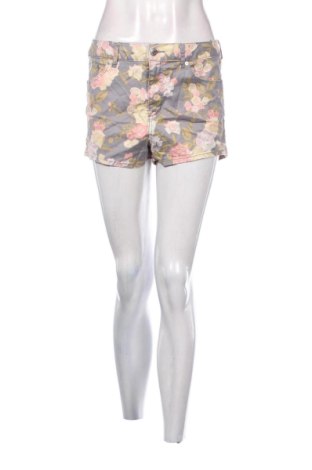 Damen Shorts H&M, Größe L, Farbe Mehrfarbig, Preis 7,99 €, #136806625