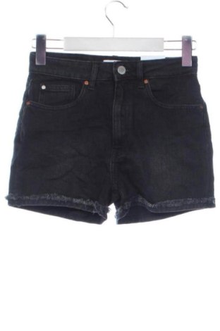 Pantaloni scurți de femei Melting Stockholm, Mărime XS, Culoare Negru, Preț 122,99 Lei, #136811520