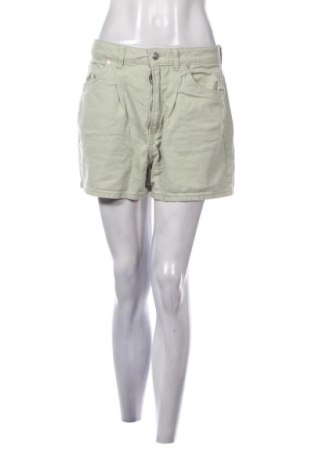 Pantaloni scurți de femei H&M, Mărime M, Culoare Verde, Preț 55,99 Lei, #136823996