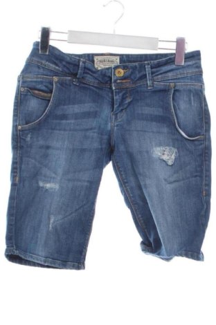 Дамски къс панталон Bershka, Размер S, Цвят Син, Цена 8,00 €, #136839152