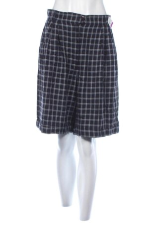 Pantaloni scurți de femei Rena Rowan, Mărime M, Culoare Multicolor, Preț 46,92 Lei, #136851448