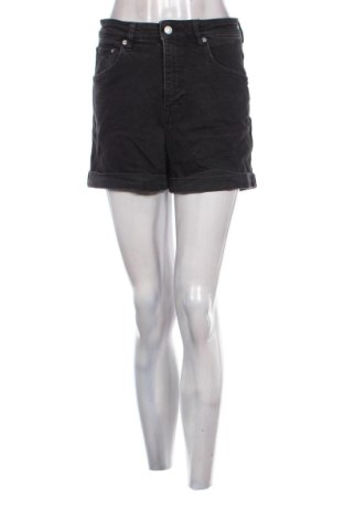 Pantaloni scurți de femei H&M, Mărime M, Culoare Negru, Preț 52,54 Lei, #136854000