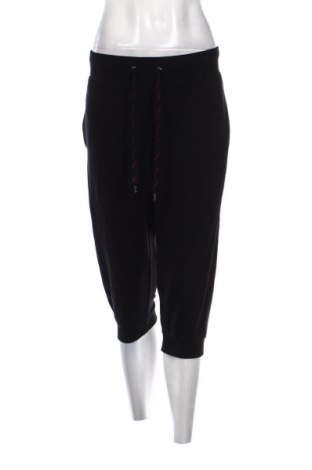 Pantaloni scurți de femei Crivit, Mărime XL, Culoare Negru, Preț 41,99 Lei, #136706574