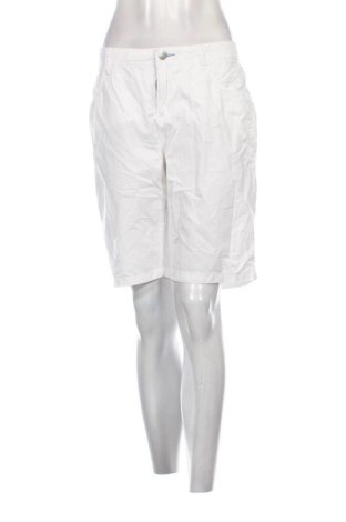 Дамски къс панталон Unbranded, Размер XL, Цвят Бял, Цена 11,24 €, #136772007