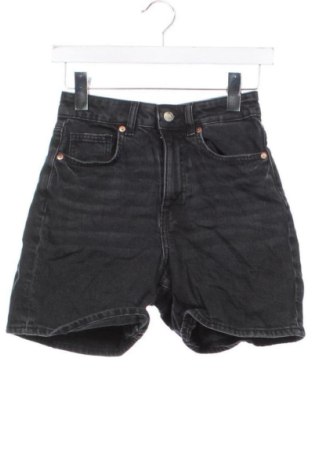 Дамски къс панталон H&M, Размер XXS, Цвят Черен, Цена 2,55 €, #136772680