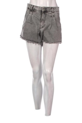Дамски къс панталон Bark jeans, Размер S, Цвят Сив, Цена 7,66 €, #136824536