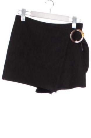 Pantaloni scurți de femei Zara, Mărime XS, Culoare Alb, Preț 67,99 Lei, #136690545