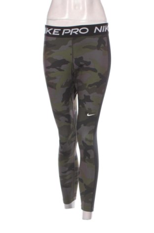 Γυναικείο κολάν Nike, Μέγεθος L, Χρώμα Πολύχρωμο, Τιμή 20,99 €, #136803594