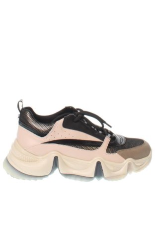 Női cipők Steve Madden, Méret 41, Szín Sokszínű, Ár 19 219 Ft, #136815476