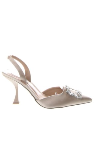 Dámske topánky  Steve Madden, Veľkosť 39, Farba Béžová, Cena  107,95 €, #136851034