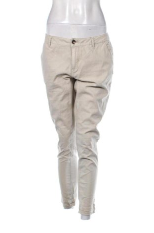 Pantaloni de femei Garcia Jeans, Mărime L, Culoare Bej, Preț 57,99 Lei, #136709879