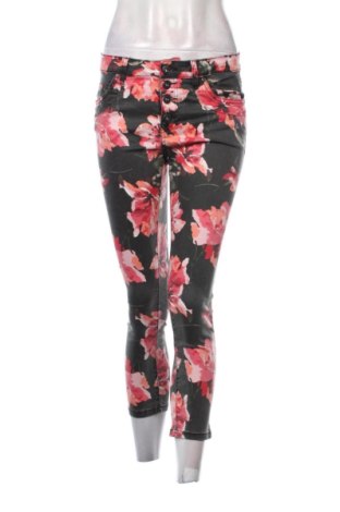 Pantaloni de femei Denim 1982, Mărime M, Culoare Multicolor, Preț 91,99 Lei, #136710906
