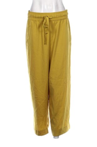 Дамски панталон Zara, Размер L, Цвят Жълт, Цена 16,36 €, #136728469