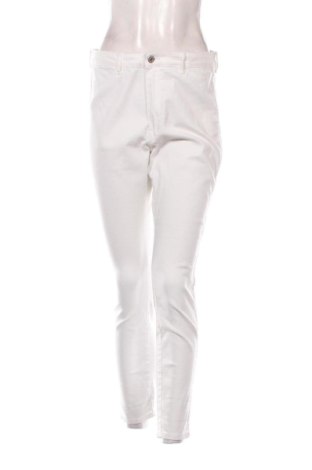 Pantaloni de femei Unbranded, Mărime M, Culoare Alb, Preț 75,70 Lei, #136737165
