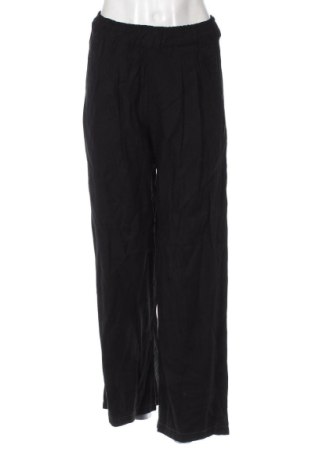 Damskie spodnie Pull&Bear, Rozmiar S, Kolor Czarny, Cena 30,99 zł, #136743326
