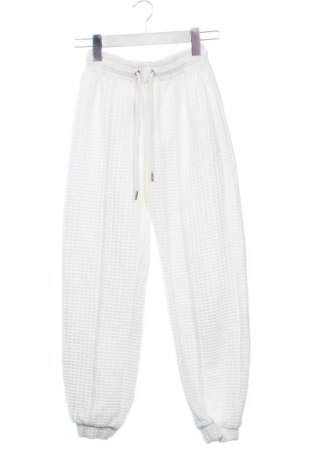 Női nadrág Bershka, Méret XS, Szín Fehér, Ár 2 909 Ft, #136766680