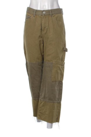 Női nadrág Urban Outfitters, Méret M, Szín Zöld, Ár 3 549 Ft, #136768728