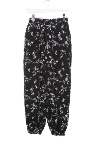 Дамски панталон SHEIN, Размер XS, Цвят Многоцветен, Цена 5,11 €, #136768782
