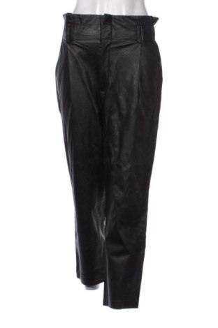 Damskie spodnie Stradivarius, Rozmiar L, Kolor Czarny, Cena 53,58 zł, #136787329
