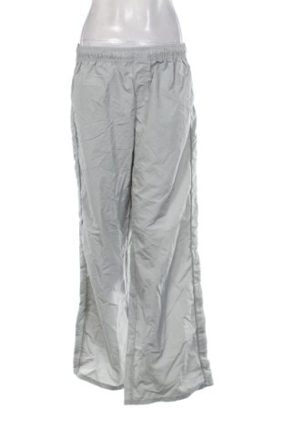 Damenhose Bershka, Größe M, Farbe Grau, Preis 11,99 €, #136790666